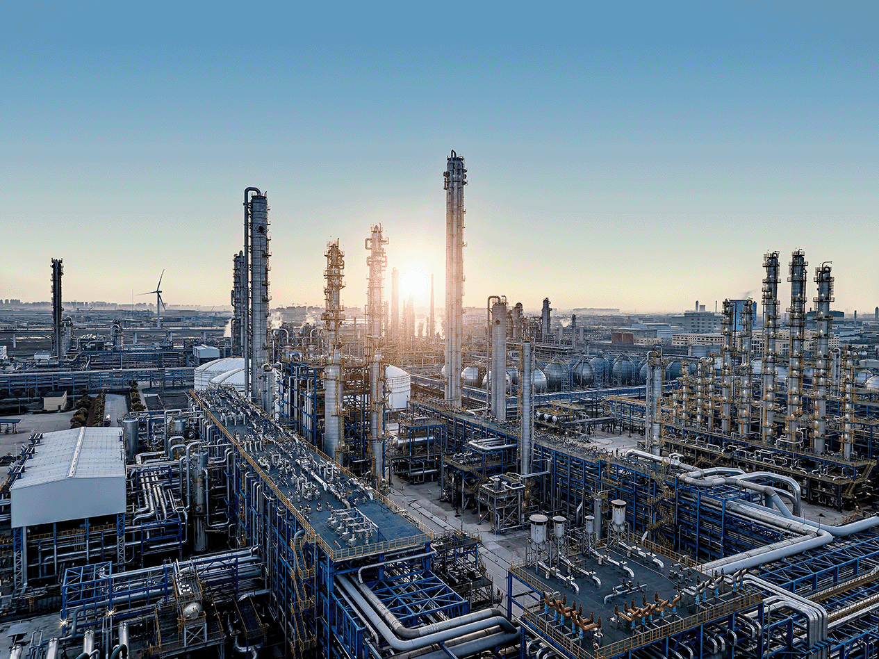 refinery-hero